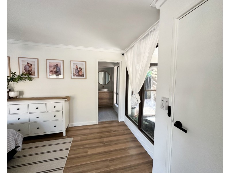 6 Dellwood Lane, Ballajura WA 6066