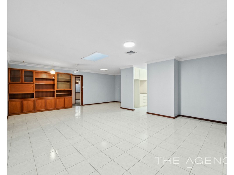 92 Schruth Street North, Kelmscott WA 6111