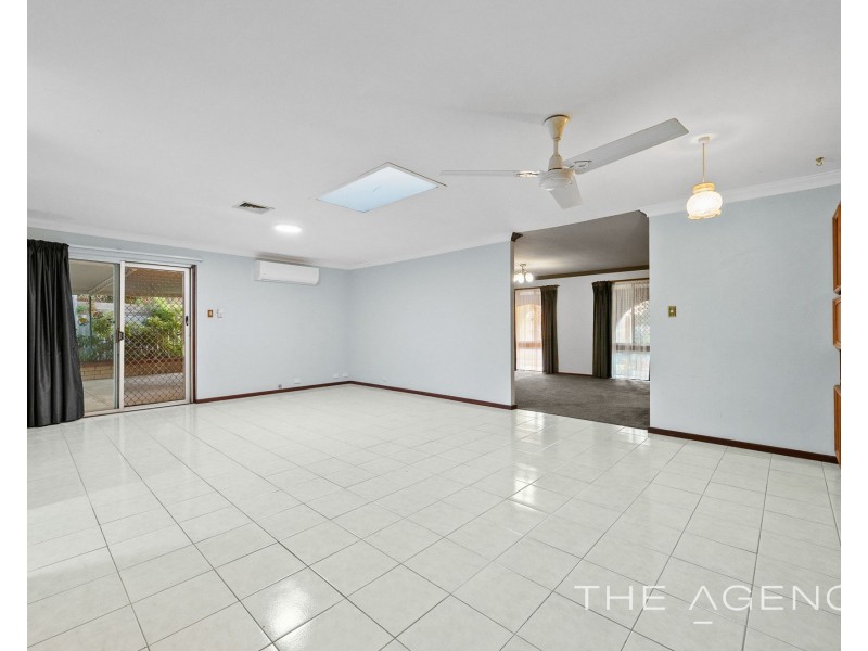 92 Schruth Street North, Kelmscott WA 6111