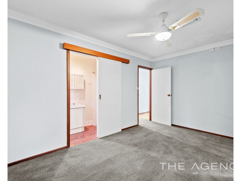 92 Schruth Street North, Kelmscott WA 6111