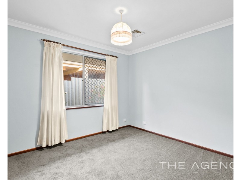 92 Schruth Street North, Kelmscott WA 6111