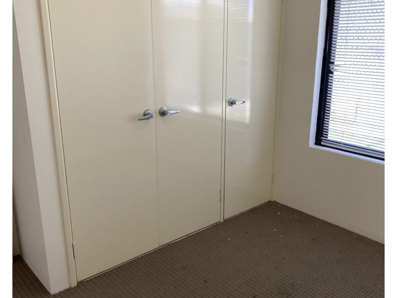 15 Boldwood Road, Banksia Grove WA 6031