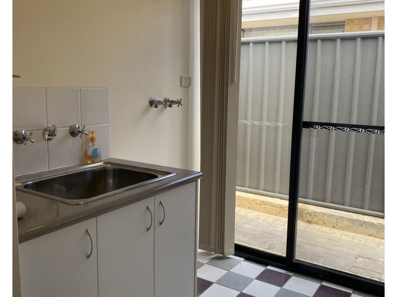 15 Boldwood Road, Banksia Grove WA 6031