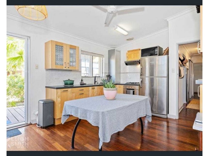 8 Collier Street, Silver Sands WA 6210