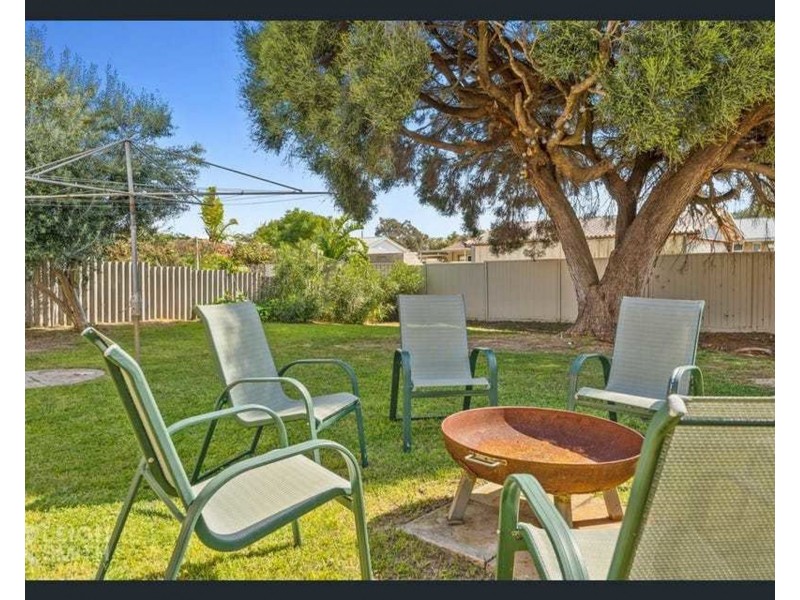 8 Collier Street, Silver Sands WA 6210