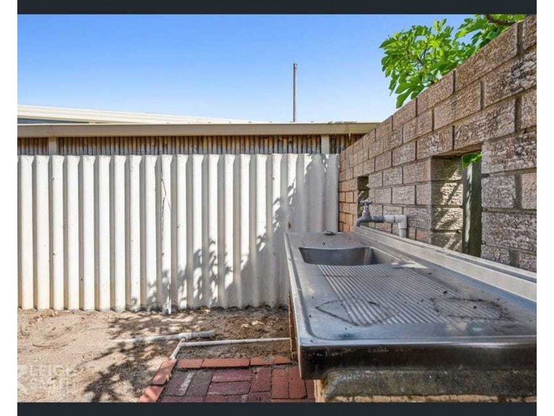 8 Collier Street, Silver Sands WA 6210