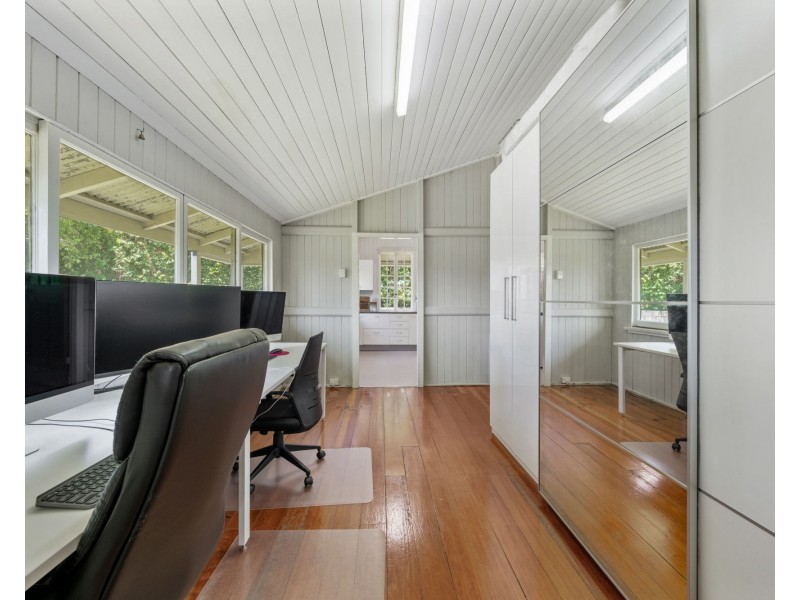 9 Bennison Street, Ascot QLD 4007