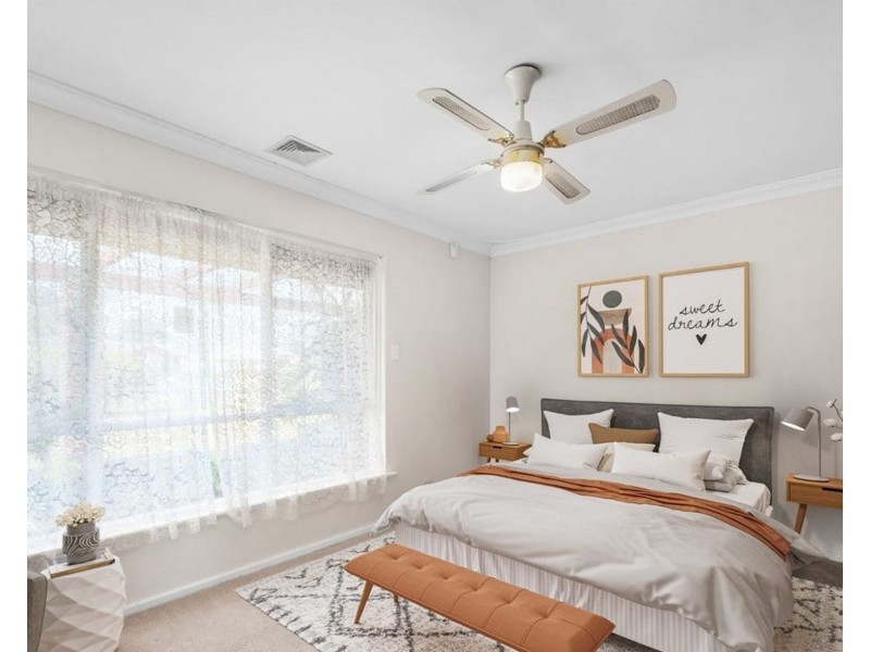 17 Banksia Road, Camillo WA 6111