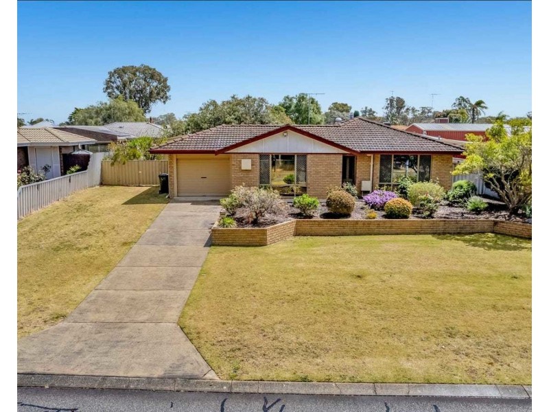 40 Manildra Drive, Dudley Park WA 6210