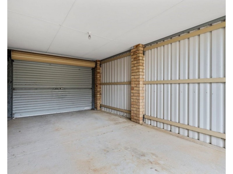 40 Manildra Drive, Dudley Park WA 6210