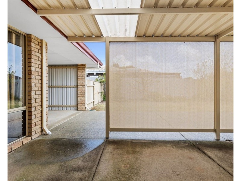 40 Manildra Drive, Dudley Park WA 6210