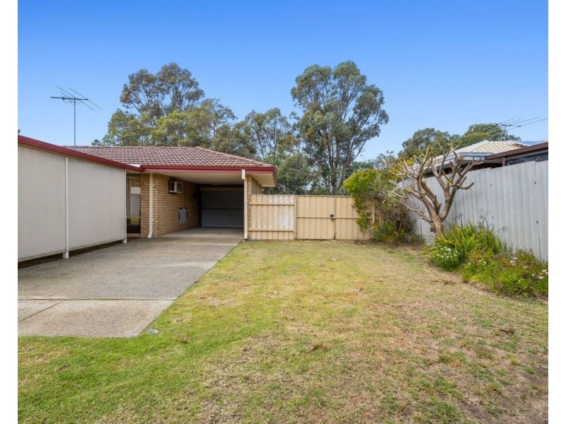 40 Manildra Drive, Dudley Park WA 6210