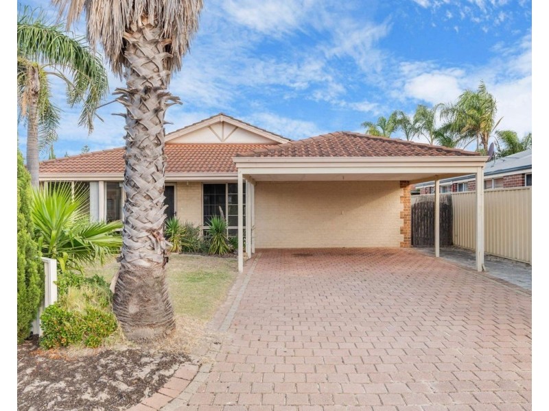 24 Waxflower Bend, Huntingdale WA 6110