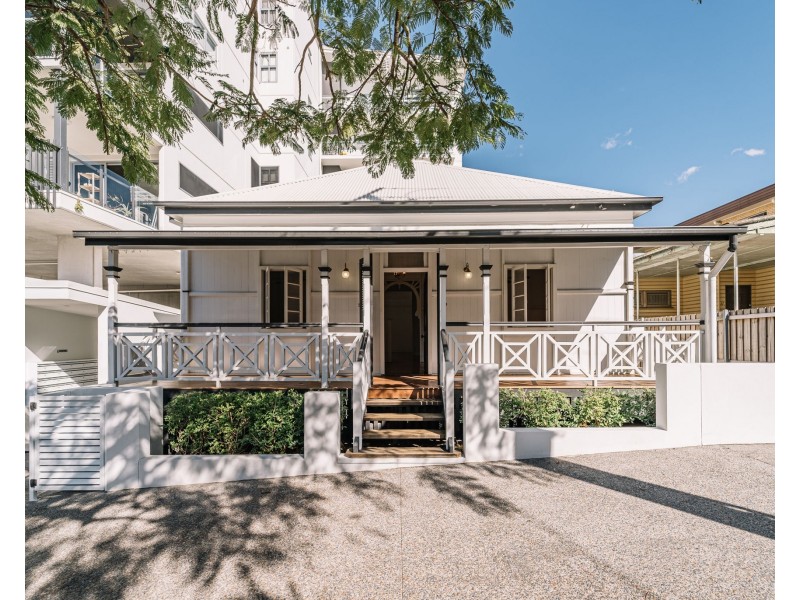 1/13-15 Isedale Street, Wooloowin QLD 4030