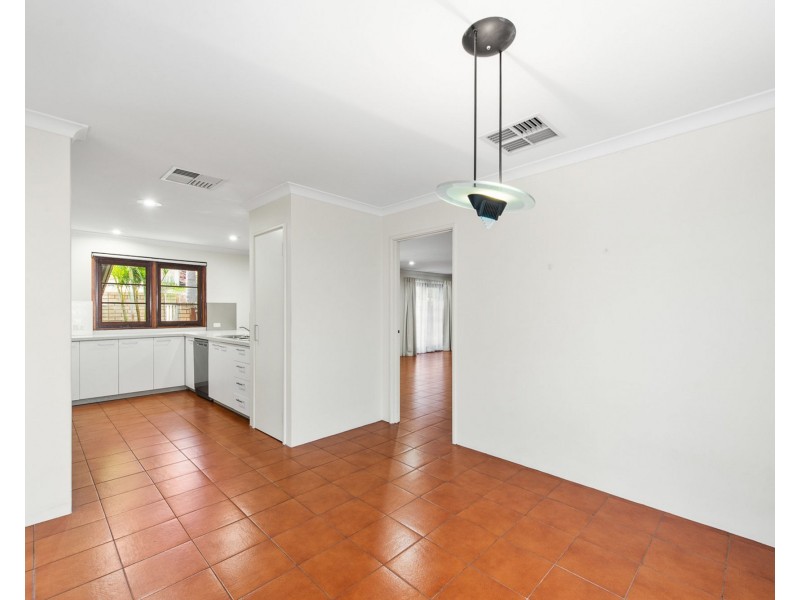 16 Helm Street, Mount Pleasant WA 6153