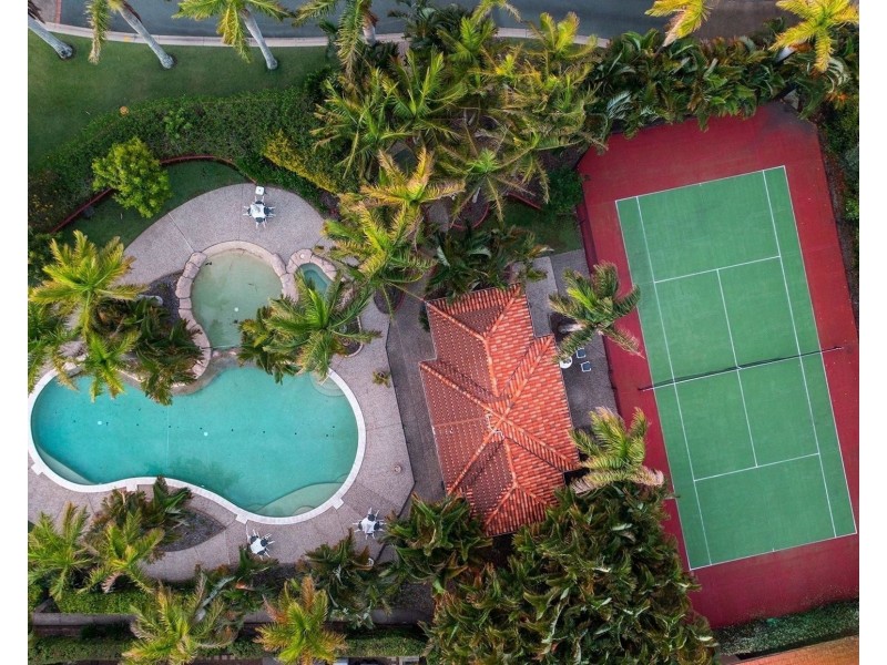 6/76 Bayview Street, Runaway Bay QLD 4216