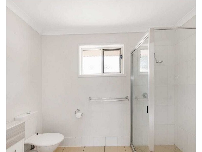 27 Malvern Drive, Moore Park Beach QLD 4670