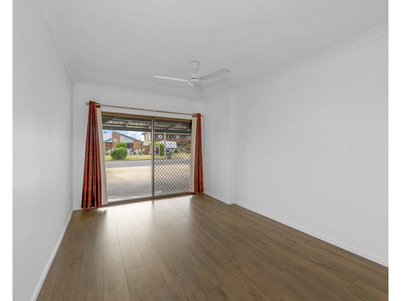 4 Deegan Court, Avenell Heights QLD 4670