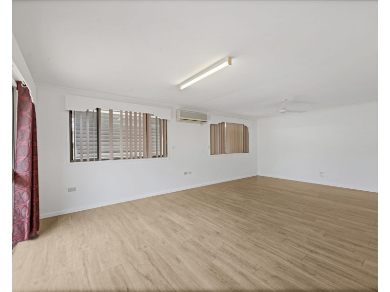 4 Deegan Court, Avenell Heights QLD 4670