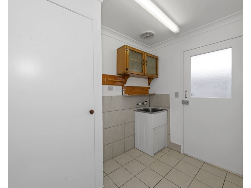 4 Deegan Court, Avenell Heights QLD 4670