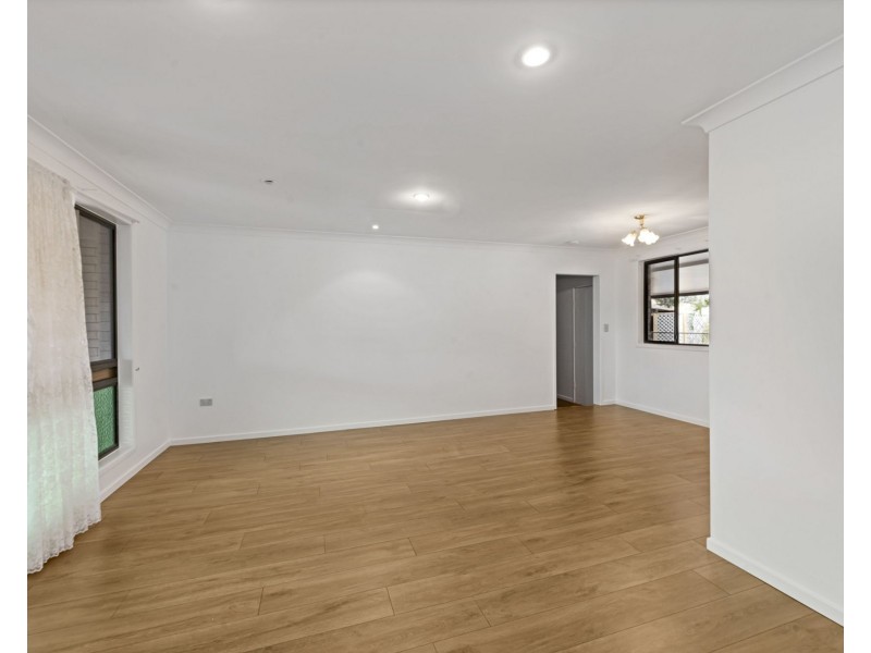 4 Deegan Court, Avenell Heights QLD 4670