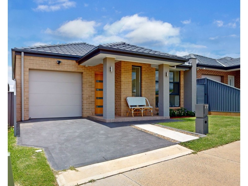 77 Eighth Avenue, Austral NSW 2179