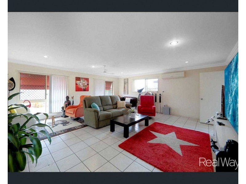 40 Lakeview Drive, Bundaberg North QLD 4670