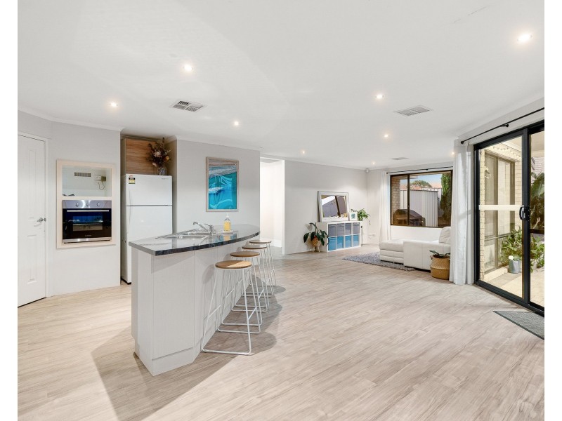 1 Dupuy Way, Secret Harbour WA 6173