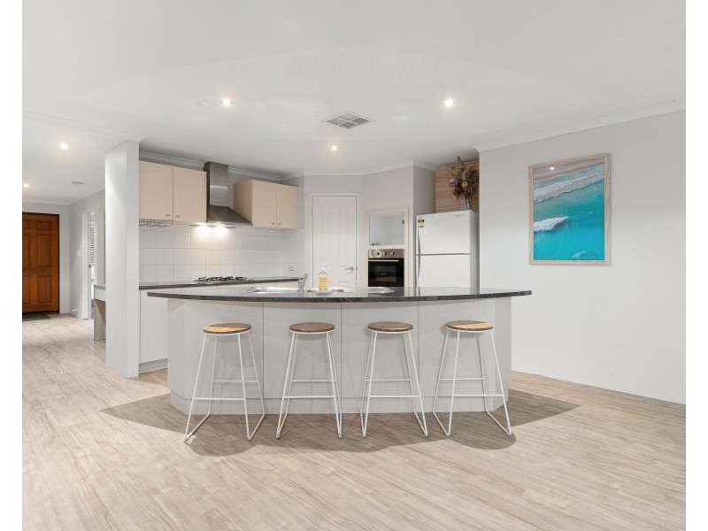 1 Dupuy Way, Secret Harbour WA 6173