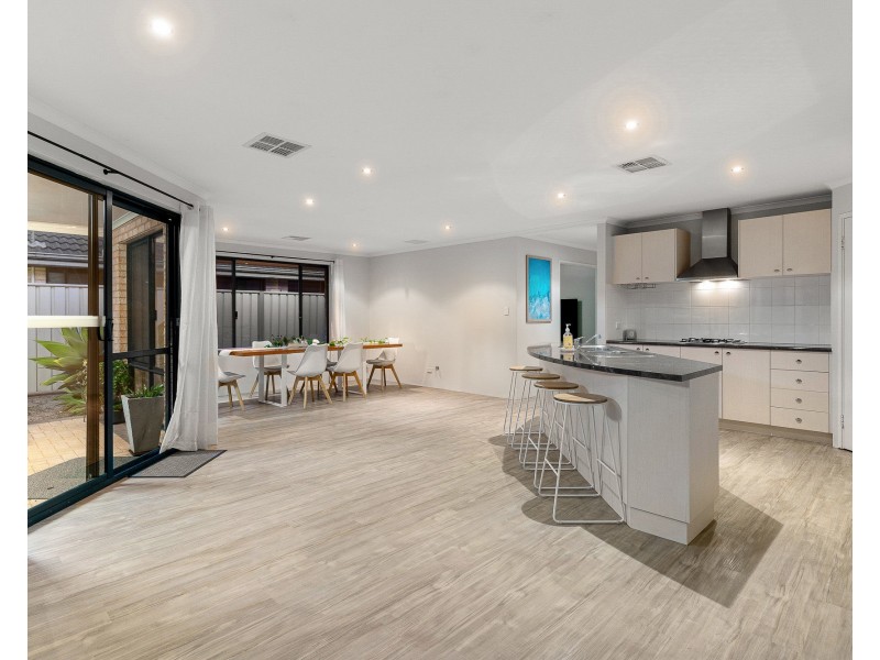 1 Dupuy Way, Secret Harbour WA 6173