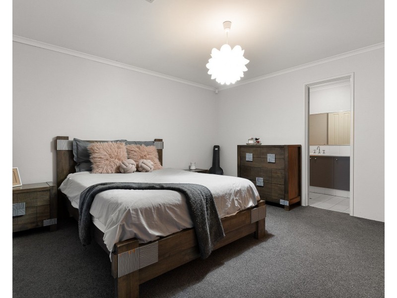 1 Dupuy Way, Secret Harbour WA 6173