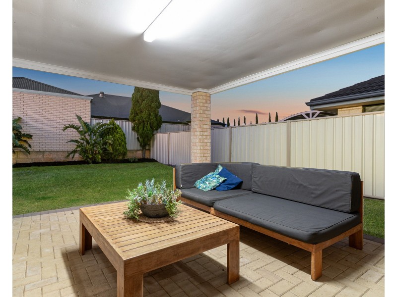 1 Dupuy Way, Secret Harbour WA 6173