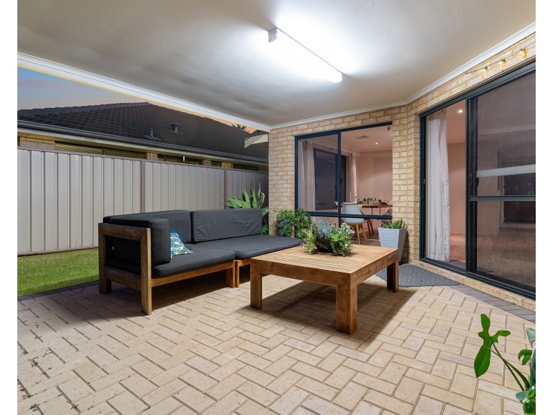 1 Dupuy Way, Secret Harbour WA 6173