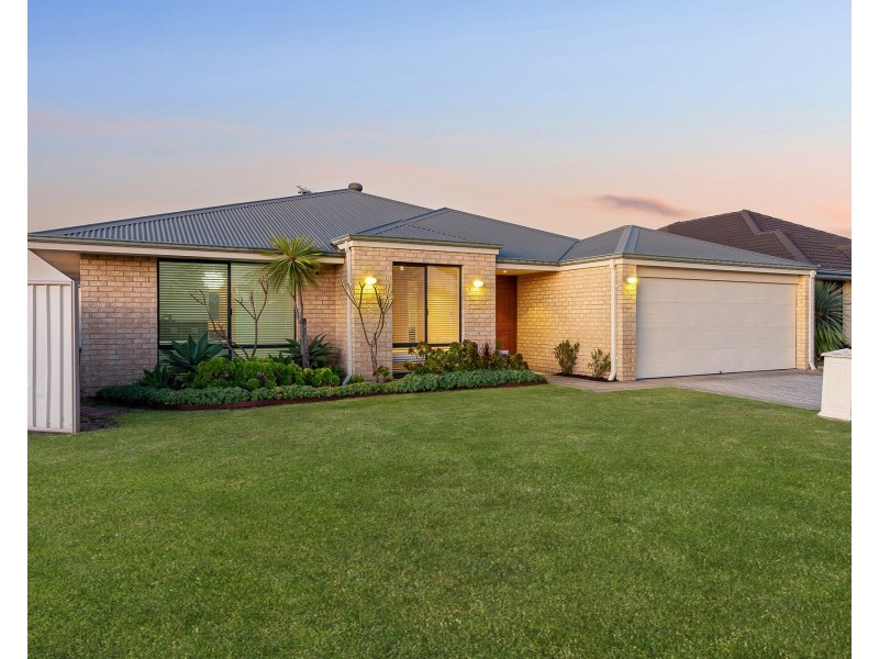 1 Dupuy Way, Secret Harbour WA 6173