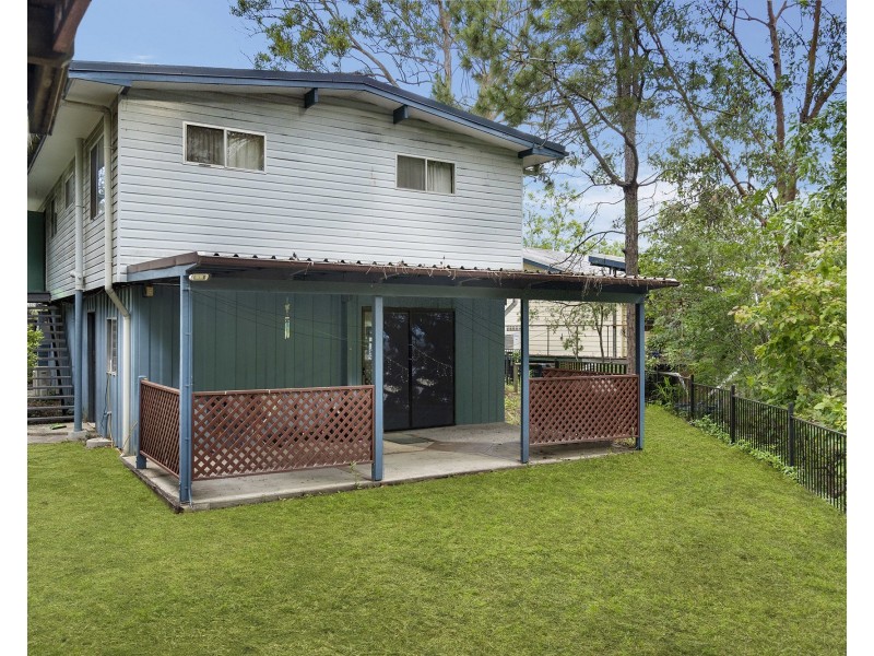 23 Tarawill Crescent, Ferny Hills QLD 4055