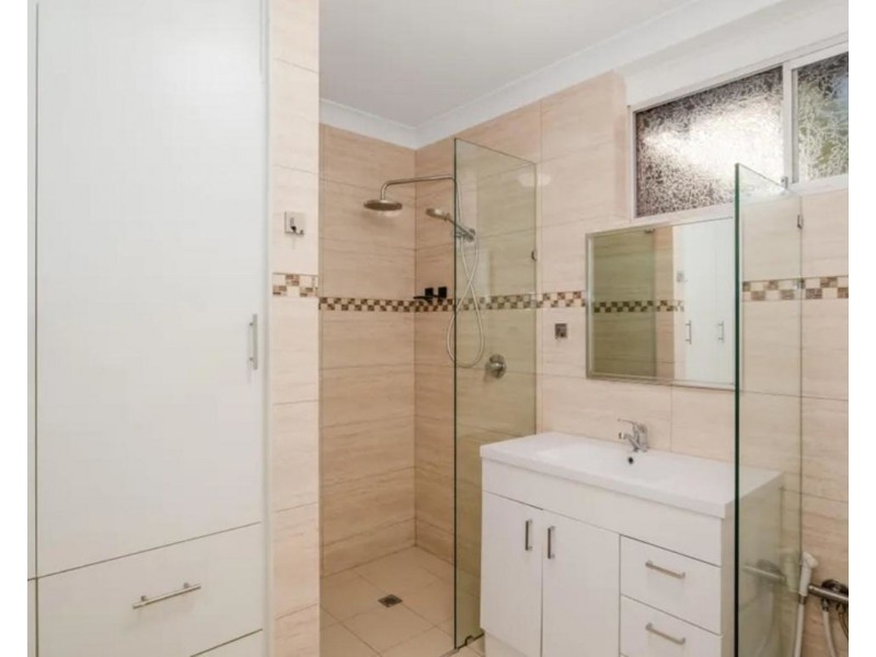 2 Claunelle Road, Armadale WA 6112