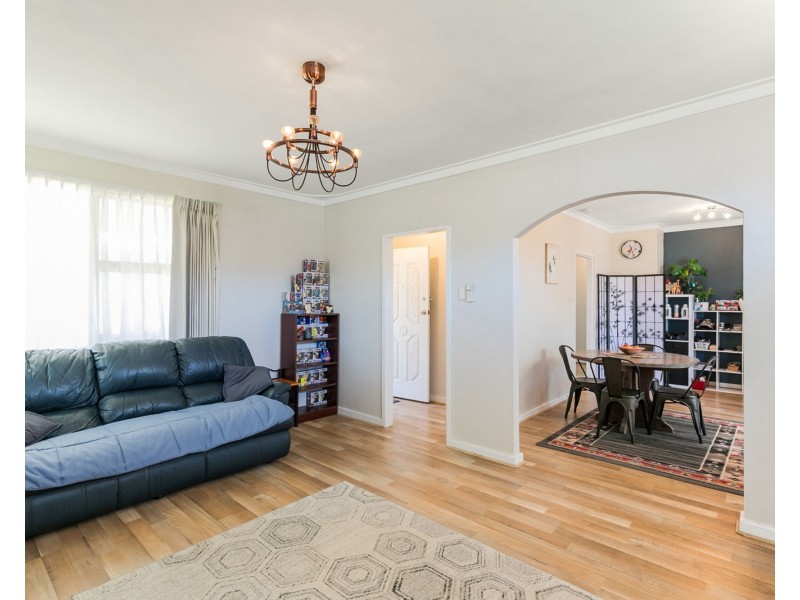 6 Lynx Place, Rockingham WA 6168
