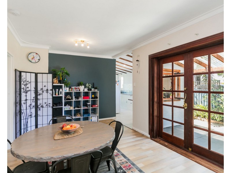 6 Lynx Place, Rockingham WA 6168