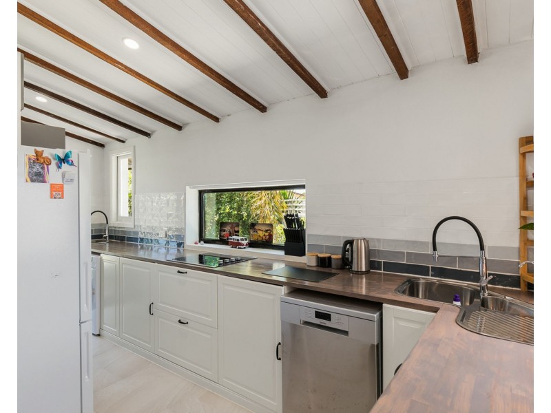 6 Lynx Place, Rockingham WA 6168