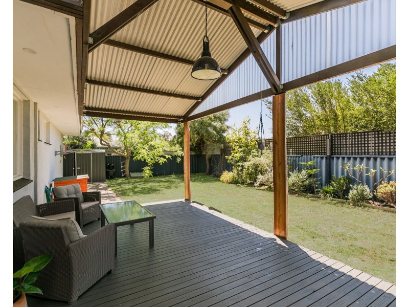 6 Lynx Place, Rockingham WA 6168