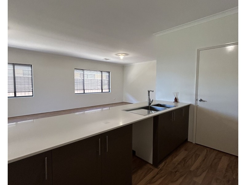 31 Annato Entrance, Byford WA 6122