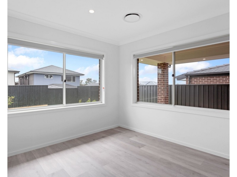 17 Lopper Street, Austral NSW 2179