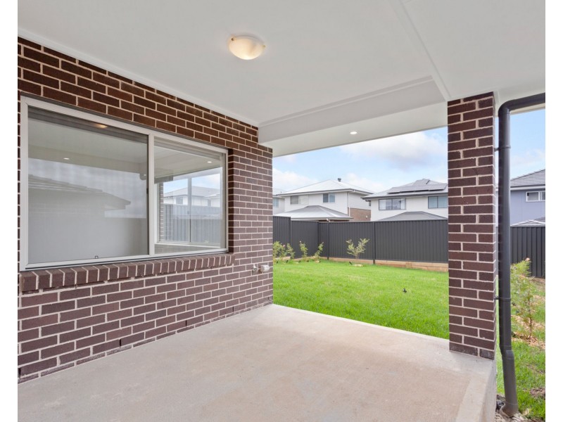 17 Lopper Street, Austral NSW 2179