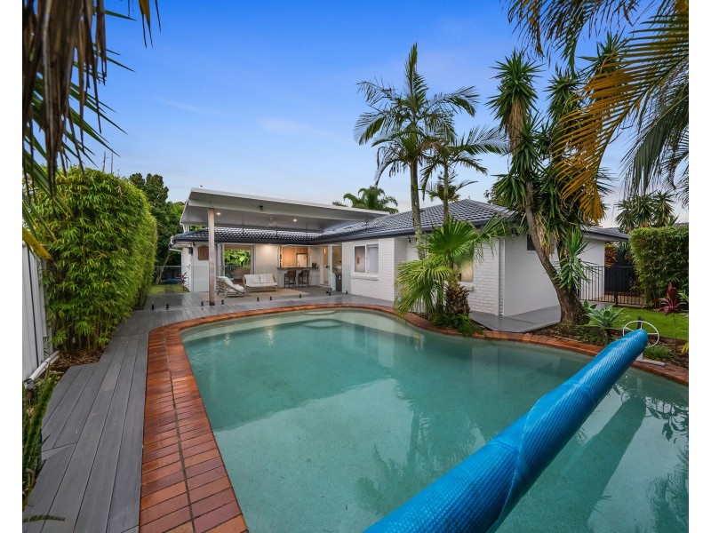 67 Jabiru Ave, Burleigh Waters QLD 4220