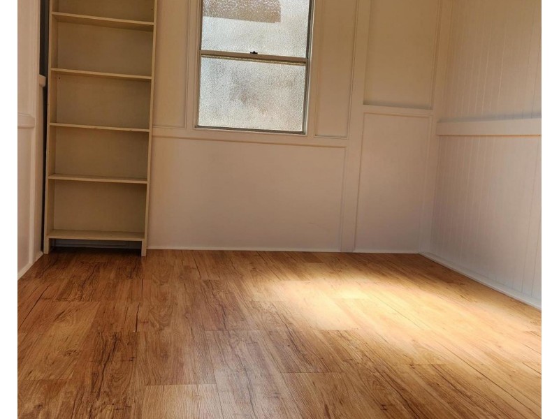 4 Coomber Street, Svensson Heights QLD 4670