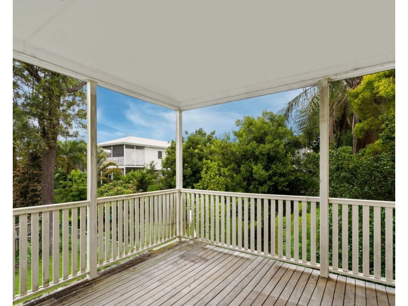 92 Grays Road, Gaythorne QLD 4051