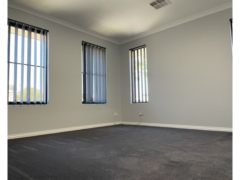 10 Cheriton Avenue, Ellenbrook WA 6069