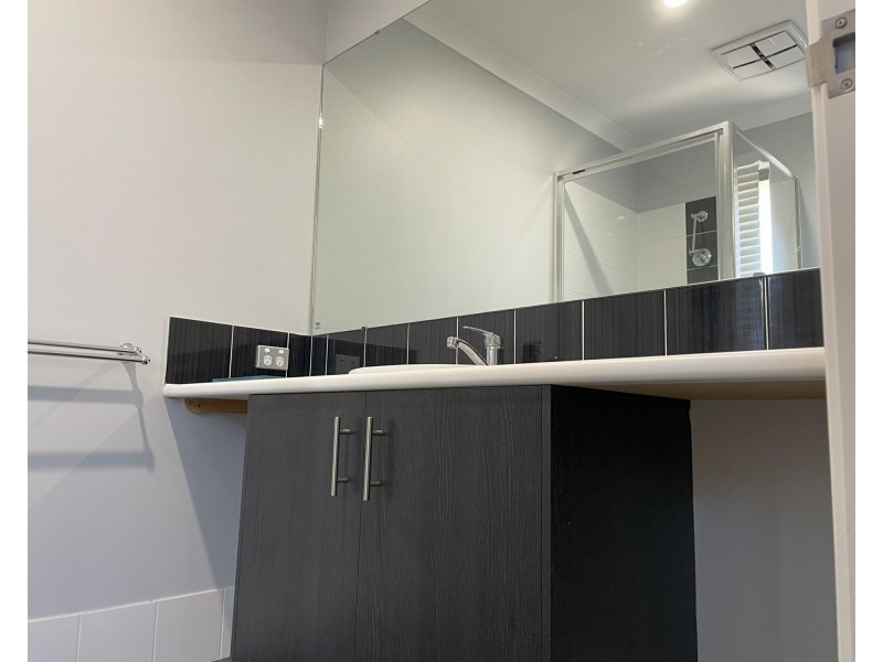 10 Cheriton Avenue, Ellenbrook WA 6069