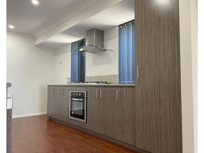 10 Cheriton Avenue, Ellenbrook WA 6069