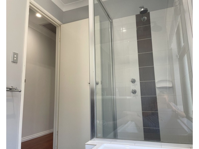 10 Cheriton Avenue, Ellenbrook WA 6069
